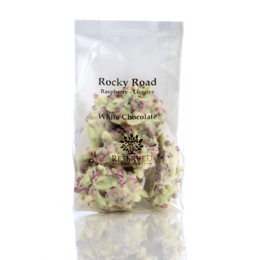 Rocky Road - Hvid chokolade med mandelflager, hindbær & lakrids